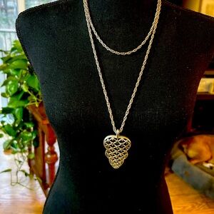 Crown Trifari Necklace Beehive Pendant Exquisite